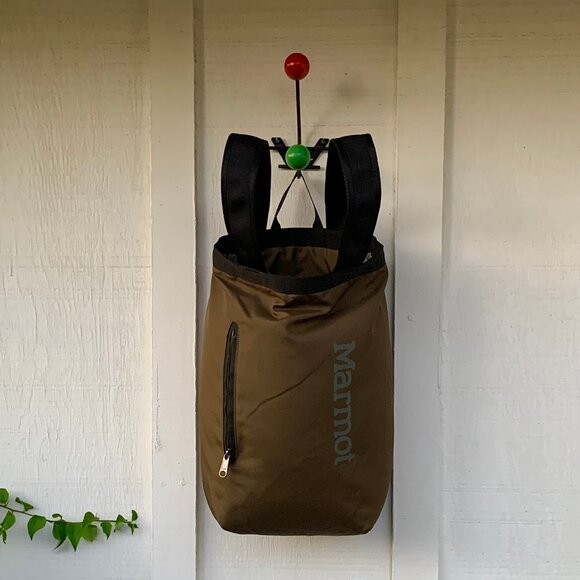 Marmot hunter gatherer backpack tote - Picture 2 of 12